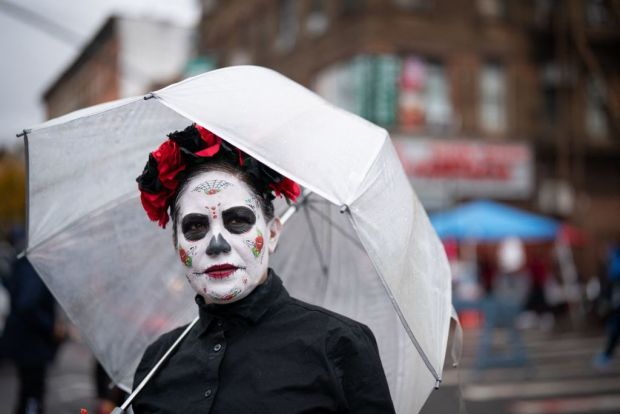 TOPSHOT-US-TRADITION-DAY OF THE DEAD